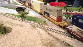 HO Scale BNSF Railfanning: ACes and GEVOs and Triclops OH MY!