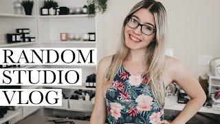 Random Studio Vlog: Quick Clean Up Of The Studio, Trimming Wicks & Labeling Candles | Chit-Chat