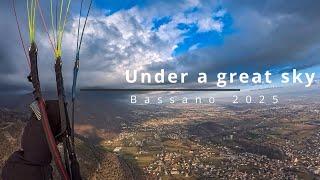 Under a great sky - Bassano 2025 Paragliding