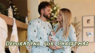 Decorating For Christmas with a Newborn 