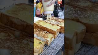 Street Food Garlic Bread