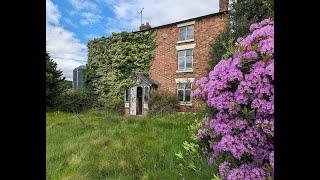 Beautiful Abandoned farm house left to rot!