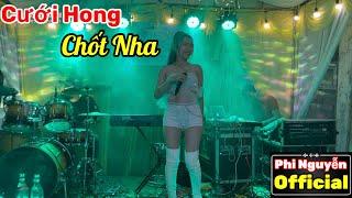 Bài HIT Đến Từ Nữ Ca Sĩ Lạ Của Phi Nguyễn Official