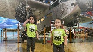 ️ Air Zoo with Junior & Peanut 