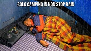 SOLO CAMPING HEAVY RAIN - STRUGGLE TO SET UP A TENT IN REAL HEAVY RAIN (10)