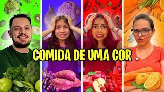  DESAFIO 24 HORAS COMENDO COMIDA DE UMA COR SÓ!  (Família Porcides)