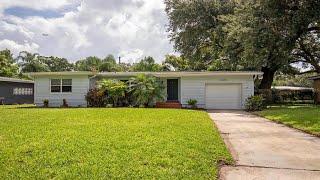 1239 NEWCASTLE DRIVE, ORLANDO, FL Presented by Dave Zembala.