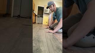 installing laminate is super easy! #flooring #laminateflooring #diy