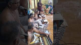 Kallidaikurichi Srivarahapuram street sri venugopalakrishna swamy bhajanai madam radha kalyanam