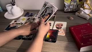 Deste SeçOnun Aklında Mıyım? Hayatında Neler Oluyor? Tarot Okuması