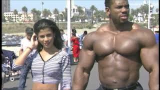 "Uncrowned Mr. Olympia" Flex Wheeler at Santa Monica Beach in 1996