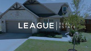 This Charming Home in Weatherford Truly Feels Like New Construction! | LEAGUE Real Estate