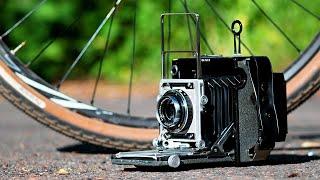 Graflex Century Graphic: A Perfect Bikeable Medium Format Camera?