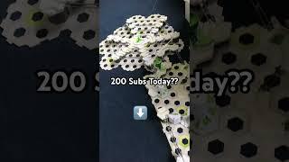 Can we reach 200 subscribers today? #gravitrax #gravitrucs