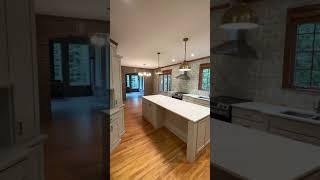 1-10 Rate the interior of this home #minnesotarealtors #homesearch #realestateagent