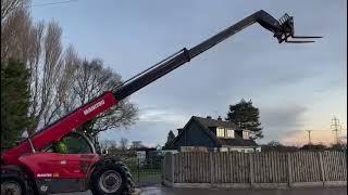 MANITOU MT1135 4WD TELEHANDLER *YEAR 2014* C/W PALLET TINES