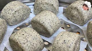 Black Sesame Steamed Buns (Mantou) | 软香的黑芝麻小馒头 #47