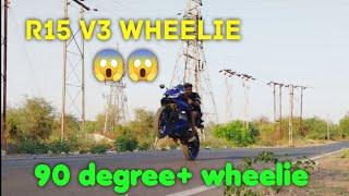 ye kya R15 par wheelie || wheelie lagate he public aa gayi dekhne 