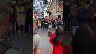 AMAZING performer on Fremont Street in Las Vegas 
