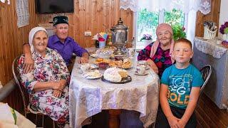 How the LAST INHABITANTS of the village live. Life in Russia today