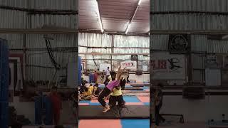 back handspring #gymnast#handspring #shortviral #virallife #backflip#flip #gymnastlife #youtubelife