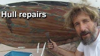 Wooden Boat Restoration: Fixing Hull Bleeders and Tackling Slick Seam Repairs - MV Zephyrus