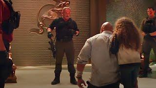 Highly Trained Mercenaries Confront A Man And Daughter, Unaware He's The CIA Deadliest Agent