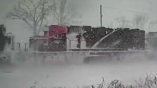 Trains In The Snow! Amtrak GP38 Heritage Unit! 2 big Trains Meet In Heavy Snow Storm! + More Trains!