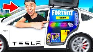 Ich baue GEHEIMES GAMING ZIMMER im TESLA! 