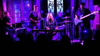 Eliza Neals live at the Lizzie Rose Music Room 5-11-2024