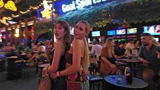 NIGHTLIFE DISTRICT SIEM REAP CAMBODIA  | PUB STREET, OLD MARKET WALKING TOUR