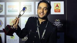 Vikas Gupta wins Award for his FIRST ON SCREEN APPEARANCE
