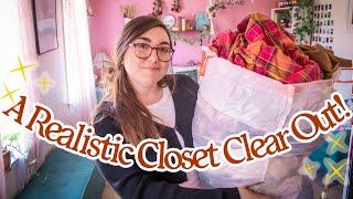 Clearing Out My Closet for a Fresh Start in the New Year! | Kayla Marie