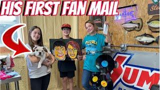 Wawa was overwhelmed! Elvis does his first Fan Mail.