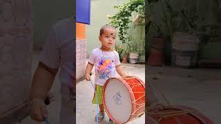 bachha kaisa dhol baja raha hein #shorts #trending #viralvideo