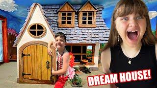 BEST FAMILY VACATION EVER! OUR Disney DREAM Vacation Rental House Tour! Fun and Crazy Family