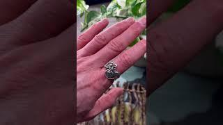 Sterling silver sculpture ring handmade by Lizardi Jewelry