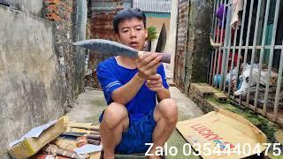 Dao mèo thép lò xo cán vỏ gỗ Cơnia của anh Nguyễn Tuân