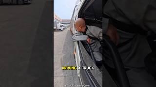 Truck Parking That’ll Blow Your Mind️#shortsvideo