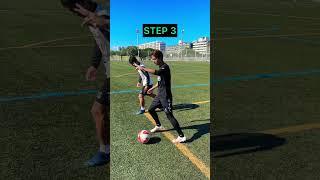 trick turn！ #dribbling #soccerskills #soccer #skills #footballskils #soccerdrills #サッカー #football