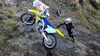 Impossible Climb Andler | Dirt Bike Destroyers