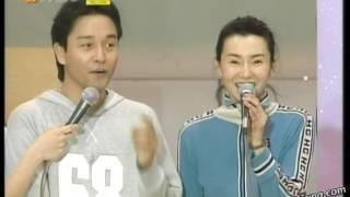 Leslie Cheung in badminton challenge for charity event (1999)