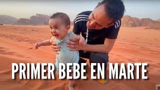 BEBÉ CAMINANDO en el DESIERTO POR PRIMERA VEZ | La Vida de M