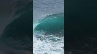 Kelly Slater Gets Spat Out At Uluwatu #shorts