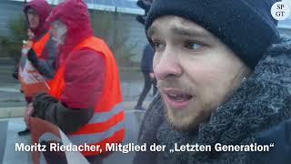 Erste Straßenblockade der „Letzten Generation“ in Aalen. Klimaaktivisten auf der B29