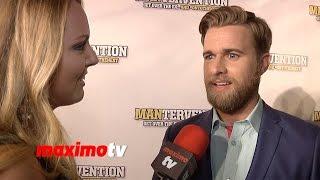 Randy Wayne Interview | Mantervention Premiere | Red Carpet | Stars as Kip