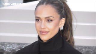 Jessica ALBA arrival @ Paris Fashion Week 9 march 2025 show Balenciaga