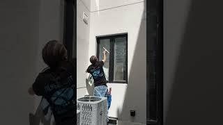Window Cleaning Etobicoke Ontario by Silverlight Windows and Eaves