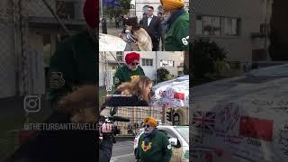 The Turban Traveller around the world @TheTurbanTraveller  #viral  #trending #delhitolondon