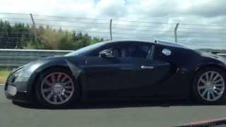 Chasing a Bugatti Veyron in a Ferrari 458 Italia on the Nordschleife - HD!